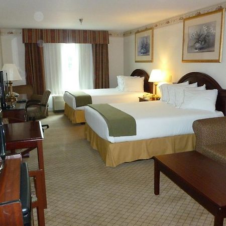 Baymont By Wyndham Montgomery South Extérieur photo