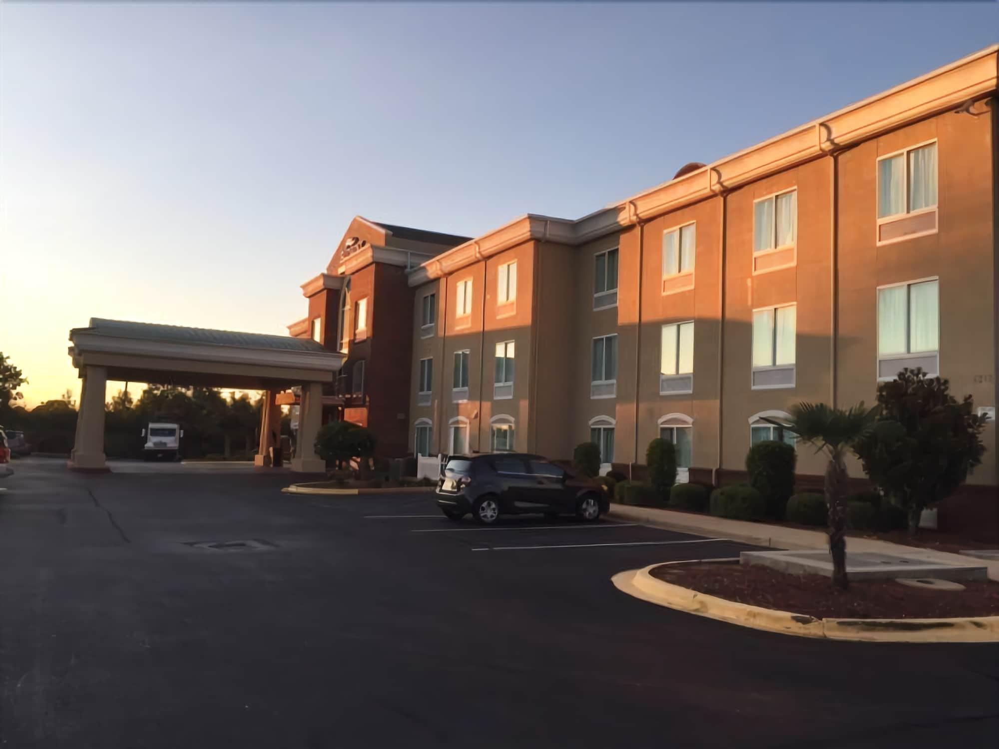 Baymont By Wyndham Montgomery South Extérieur photo