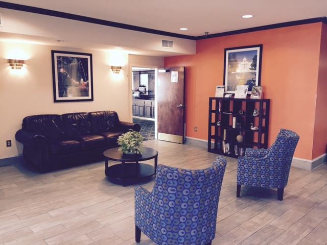 Baymont By Wyndham Montgomery South Extérieur photo