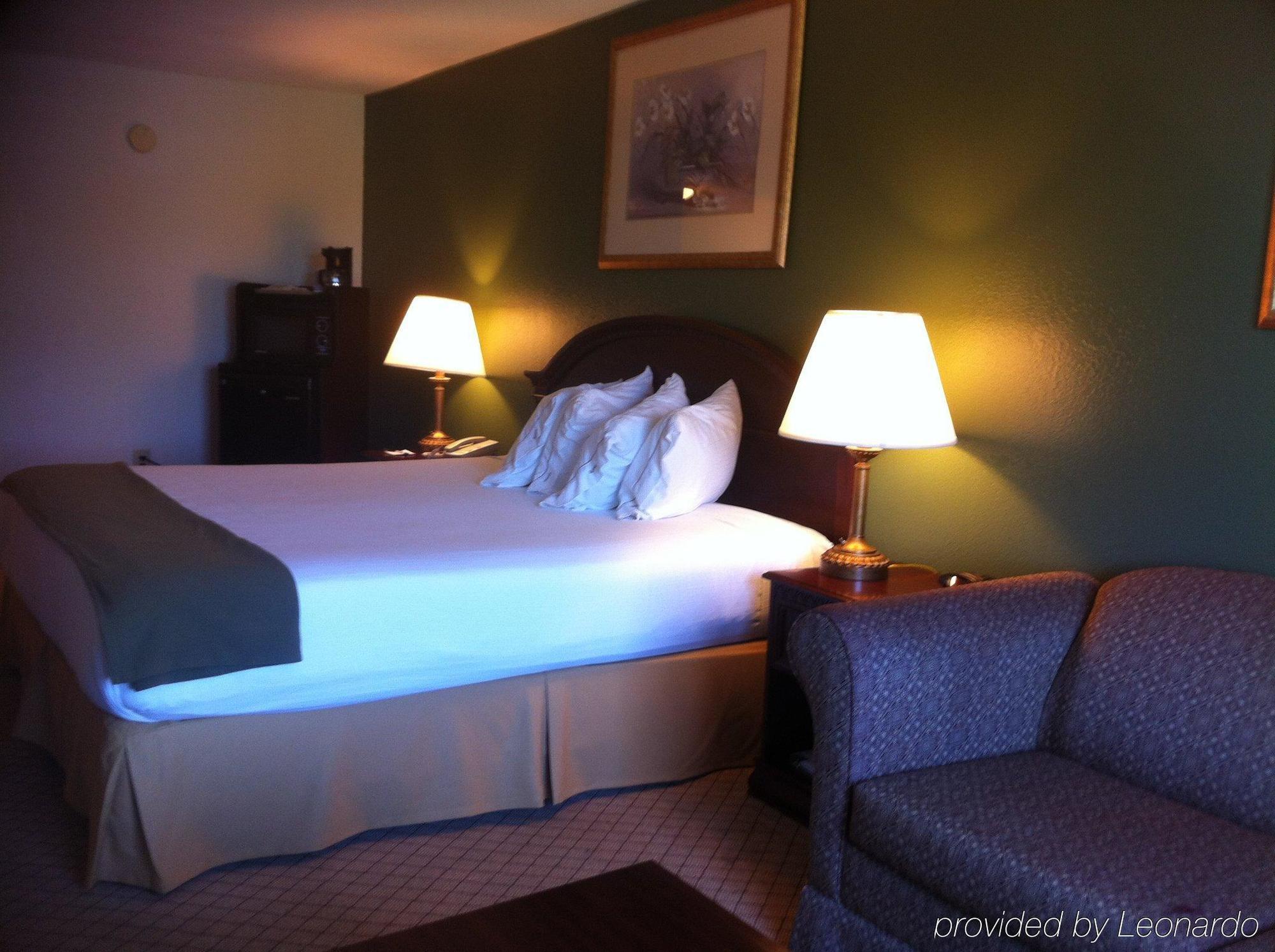 Baymont By Wyndham Montgomery South Chambre photo