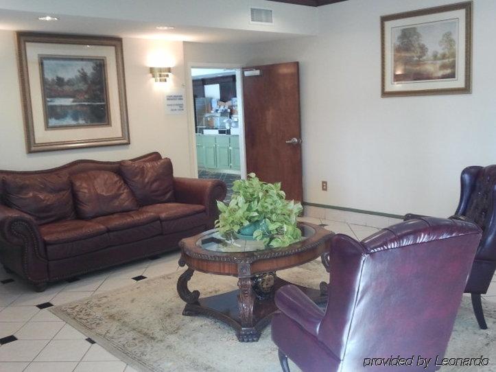Baymont By Wyndham Montgomery South Extérieur photo